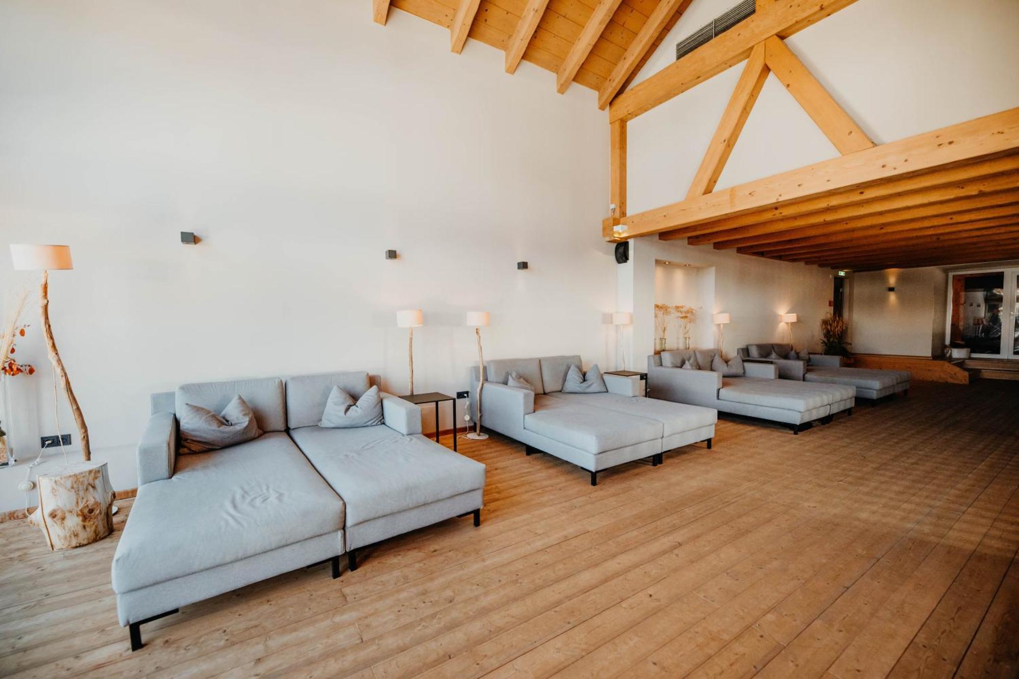 Post Seefeld - Wellnesshotel Tirol Seefeld in Tirol Exterior photo